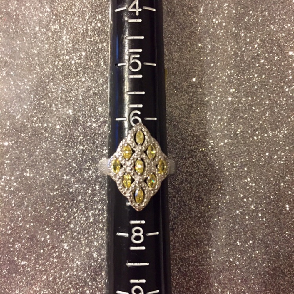 Yellow Sapphire CZ Platinum Plated Ring. - Picture 5 of 8